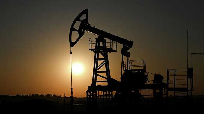 Россия снизила прогноз по цене на нефть Brent