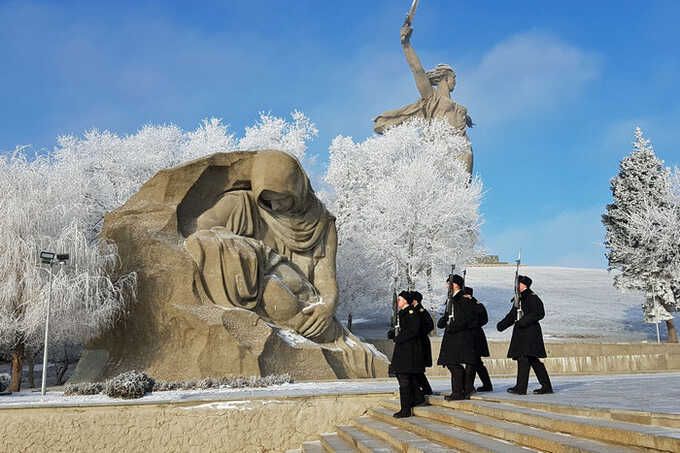 Заключённых в Волгограде отпустили на Мамаев Курган за примерное поведение