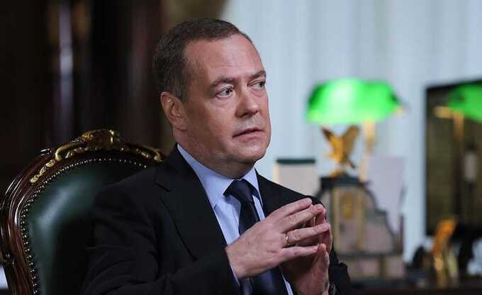 Медведев отметил, что уровень враждебности между Россией и Украиной высок, но достижение примирения возможно