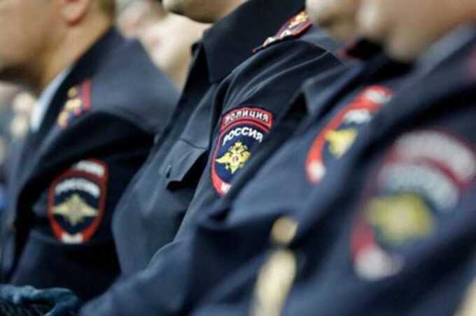 Сотрудники правоохранительных органов провели обыски у работников издательства Individuum