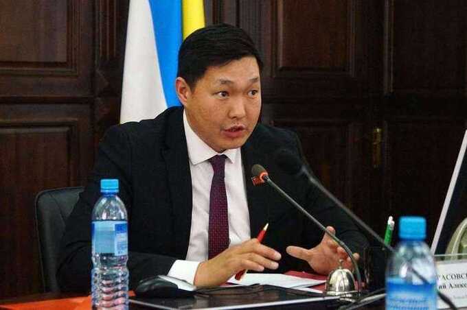 В Улан-Удэ чиновники заблокировали доступ депутата Нимаева к странице администрации