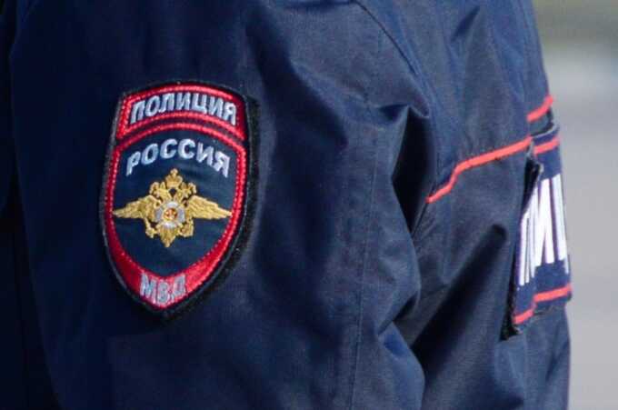 В Белгороде полицейскую уволили после того, как её задержали с крупной партией наркотиков