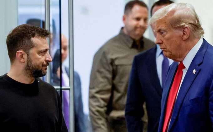 Трамп разговаривал с Зеленским всего несколько минут, сообщает Axios