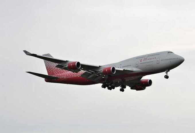 Самолет «Боинг 747» был вынужден вернуться в Шереметьево из-за неисправности