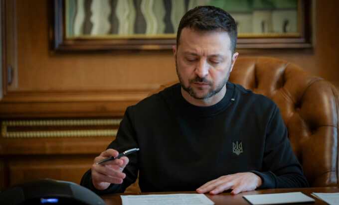 Зеленский ввел санкции против партнеров владельца "Украинской правды"
